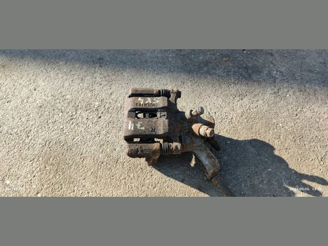 bontott SUZUKI SX4 Jobb hátsó Féknyereg Munkahengerrel