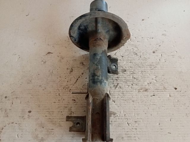 bontott SUZUKI SX4 Bal első Lengéscsillapító