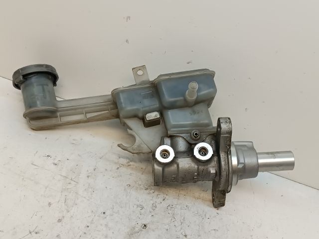 bontott SUZUKI SX4 Főfékhenger