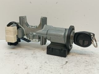 bontott SUZUKI SX4 Gyújtáskapcsoló Házzal