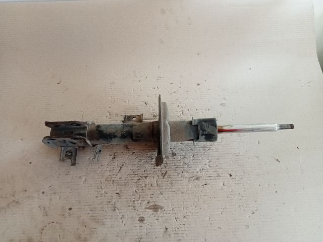 bontott SUZUKI SX4 Jobb első Lengéscsillapító