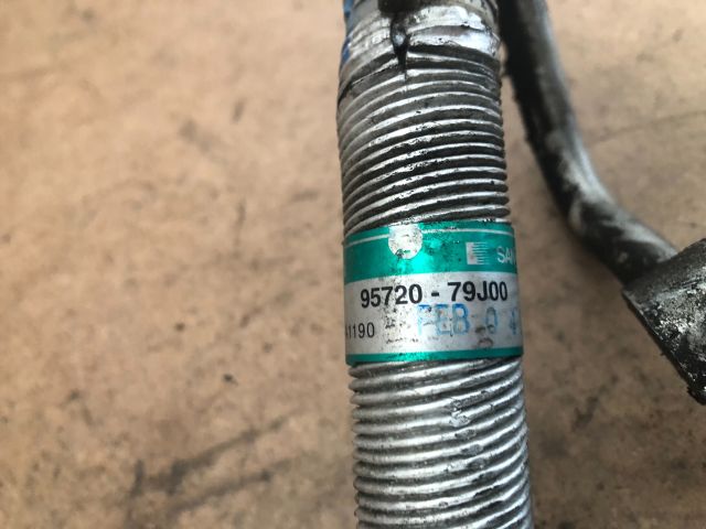 bontott SUZUKI SX4 Klíma Cső