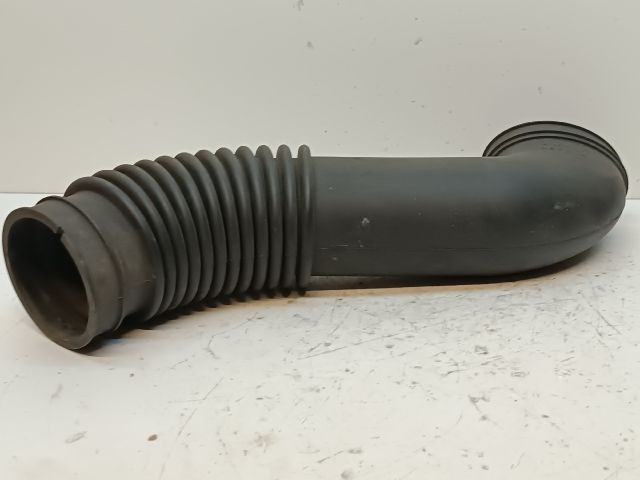 bontott SUZUKI SX4 Légbeömlő Cső