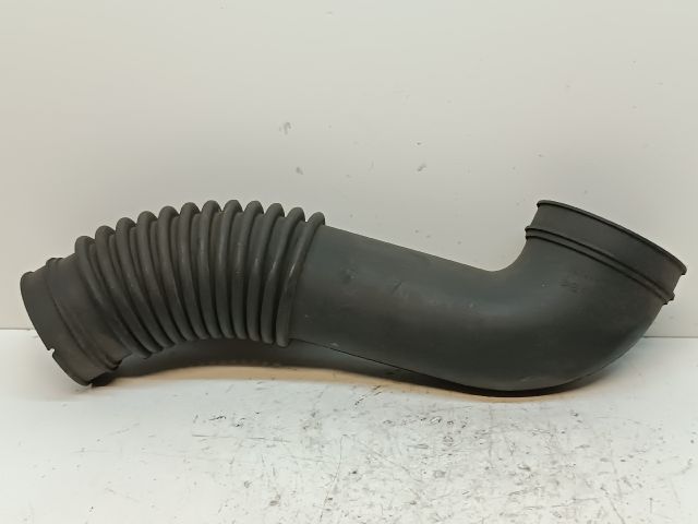 bontott SUZUKI SX4 Légbeömlő Cső