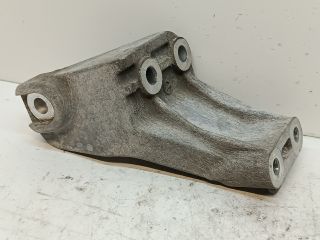 bontott SUZUKI SX4 Motor Tartó Bak (Fém)