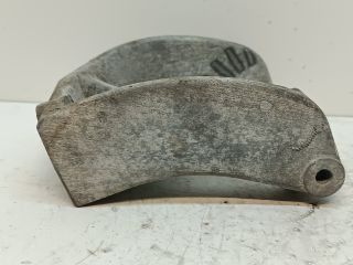 bontott SUZUKI SX4 Motor Tartó Bak (Fém)