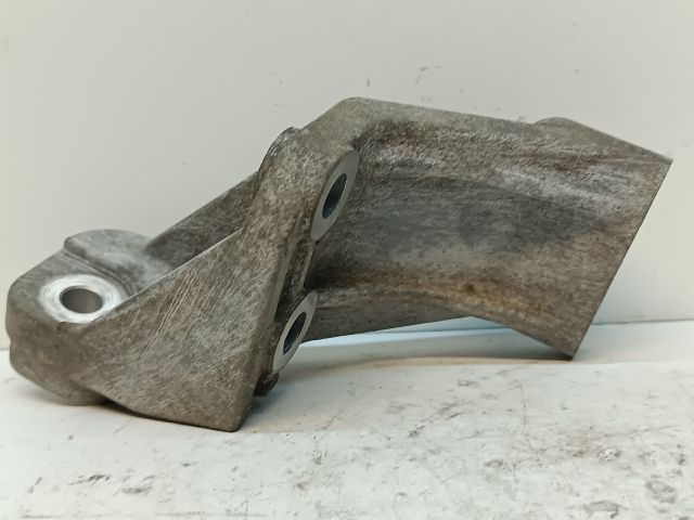 bontott SUZUKI SX4 Motor Tartó Bak (Fém)