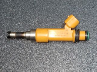 bontott SUZUKI SX4 Porlasztó (1 db)