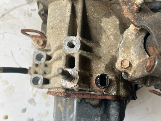 bontott SUZUKI SX4 Váltó (Mechanikus)