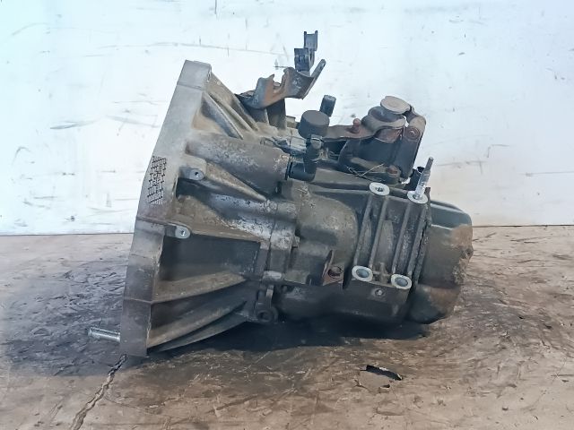 bontott SUZUKI SX4 Váltó (Mechanikus)