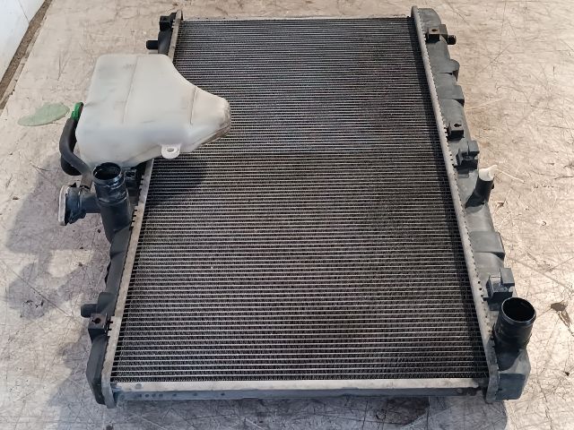 bontott SUZUKI SX4 Vízhűtő Radiátor (Klímás)