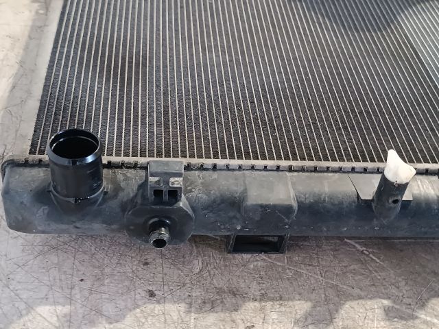 bontott SUZUKI SX4 Vízhűtő Radiátor (Klímás)