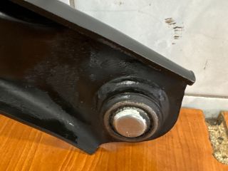 bontott SUZUKI SX4 Bal első Lengőkar