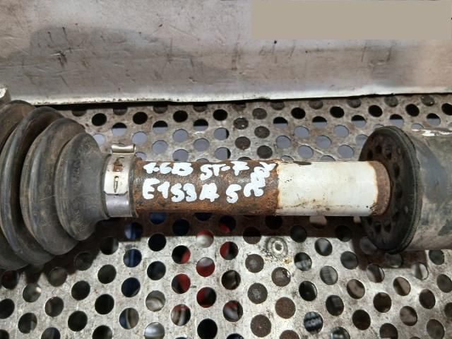 bontott SUZUKI SX4 Bal Féltengely