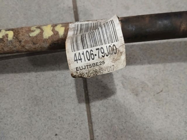 bontott SUZUKI SX4 Bal hátsó Féltengely