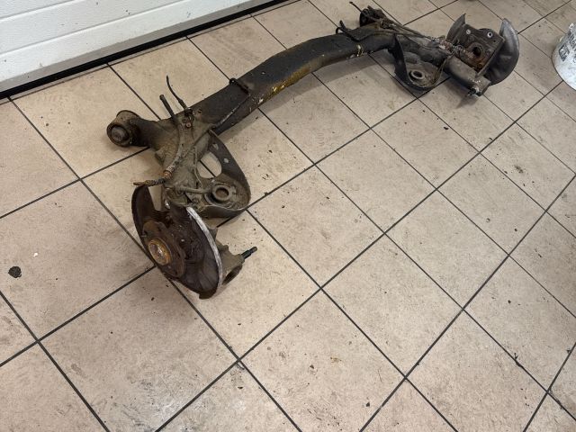 bontott SUZUKI SX4 Hátsó Híd (Tárcsafékes)