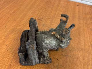 bontott SUZUKI SX4 Jobb hátsó Féknyereg Munkahengerrel