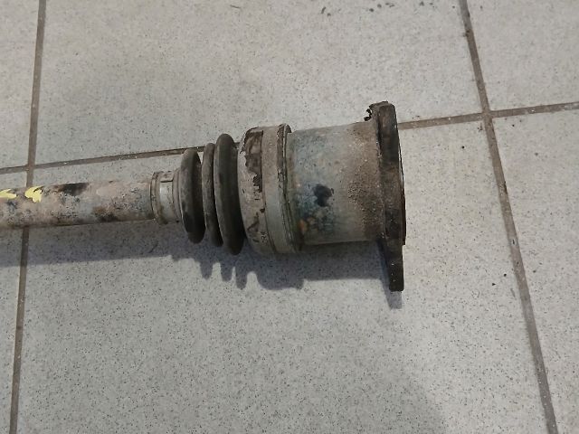 bontott SUZUKI SX4 Jobb hátsó Féltengely