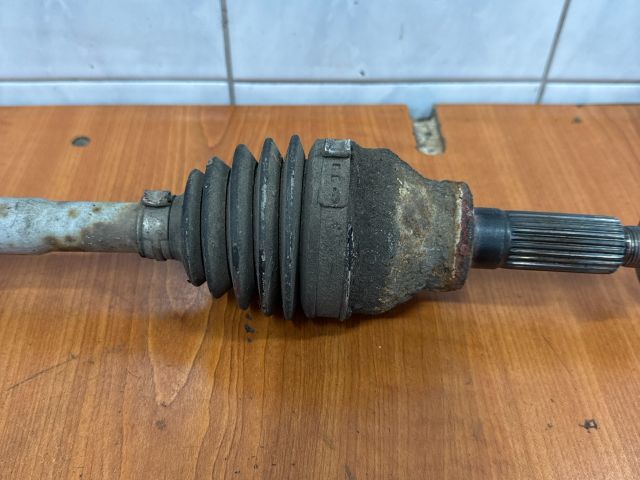 bontott SUZUKI SX4 Jobb hátsó Féltengely