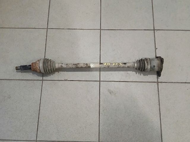 bontott SUZUKI SX4 Jobb hátsó Féltengely