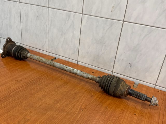bontott SUZUKI SX4 Jobb hátsó Féltengely