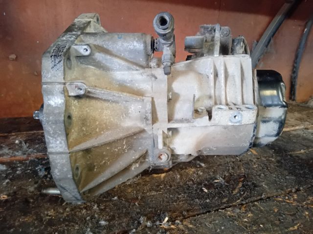 bontott SUZUKI SX4 Váltó (Mechanikus)