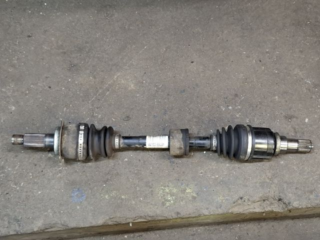 bontott SUZUKI SX4 Bal Féltengely