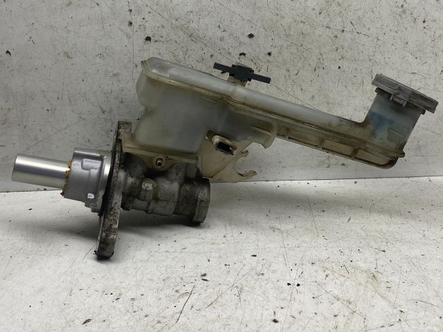 bontott SUZUKI SX4 Főfékhenger