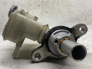 bontott SUZUKI SX4 Főfékhenger