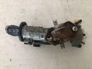 bontott SUZUKI SX4 Gyújtáskapcsoló