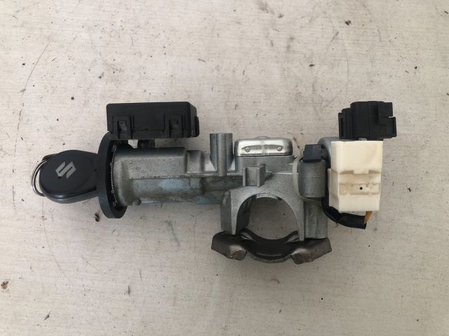 bontott SUZUKI SX4 Gyújtáskapcsoló