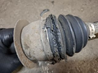 bontott SUZUKI SX4 Jobb Féltengely