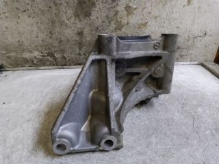 bontott SUZUKI SX4 Motor Tartó Bak (Fém)