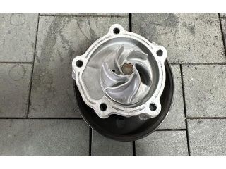 bontott SUZUKI SX4 Vízpumpa