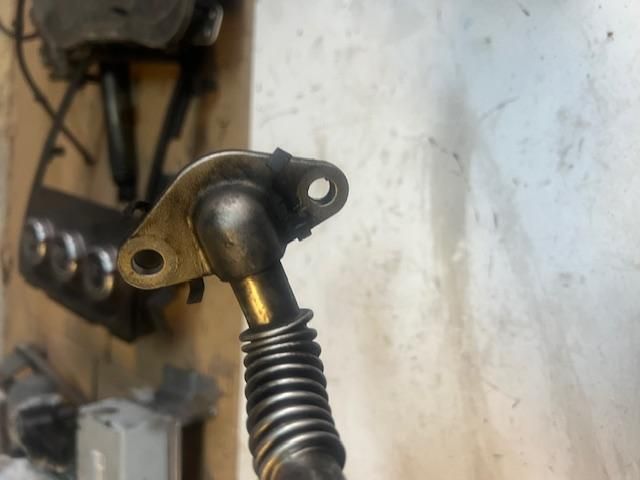 bontott SUZUKI SX4 EGR Hűtő Cső