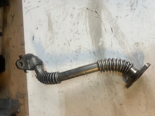 bontott SUZUKI SX4 EGR Hűtő Cső