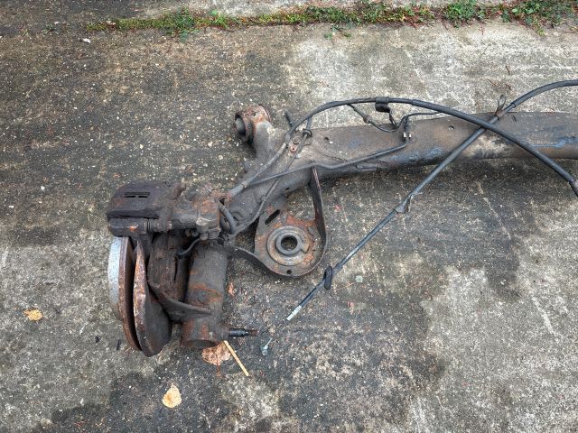 bontott SUZUKI SX4 Hátsó Híd (Tárcsafékes)