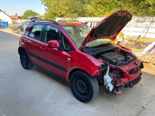 bontott SUZUKI SX4 Jobb első Csonkállvány Kerékaggyal