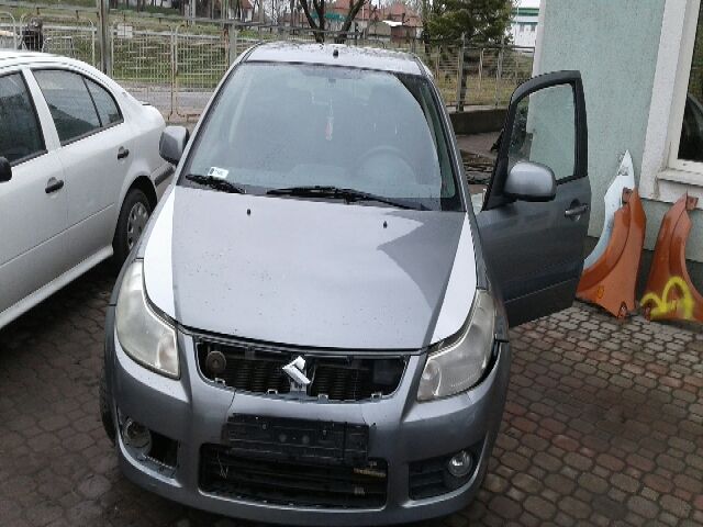 bontott SUZUKI SX4 Jobb első Rugó