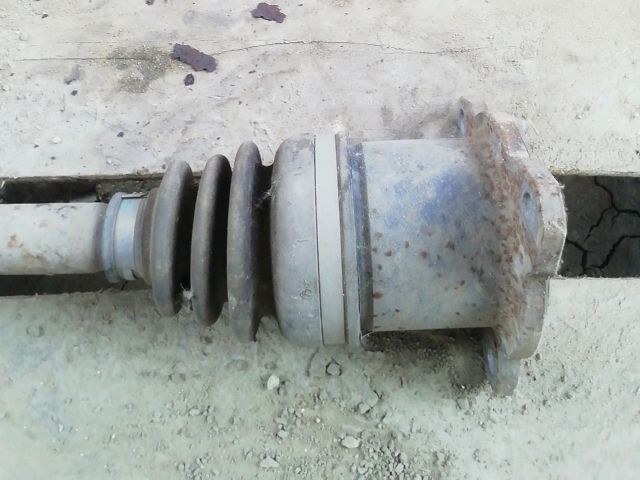 bontott SUZUKI SX4 Jobb hátsó Féltengely