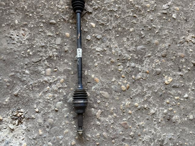 bontott SUZUKI SX4 Jobb hátsó Féltengely