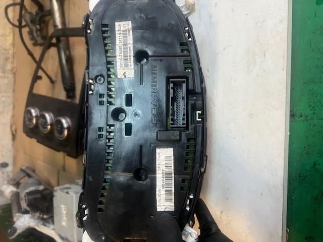 bontott SUZUKI SX4 Kilométeróra