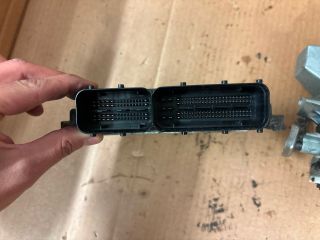 bontott SUZUKI SX4 Motorvezérlő