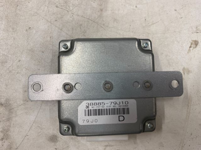 bontott SUZUKI SX4 Osztómű Vezérlő Modul