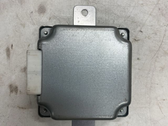 bontott SUZUKI SX4 Osztómű Vezérlő Modul