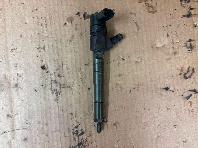 bontott SUZUKI SX4 Porlasztó (1 db)