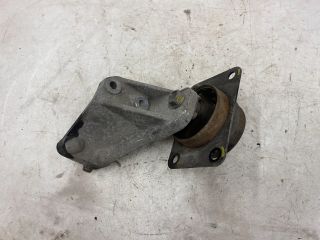 bontott SUZUKI SX4 Váltó Tartó Bak (Pozíciófüggetlen)