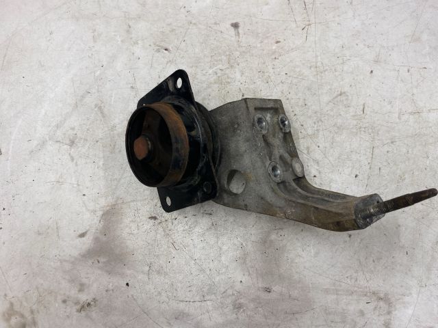 bontott SUZUKI SX4 Váltó Tartó Bak (Pozíciófüggetlen)