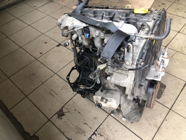 bontott SUZUKI SX4 Motor (Fűzött blokk hengerfejjel)