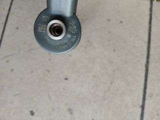 bontott SUZUKI SX4 Porlasztó Sor / Híd